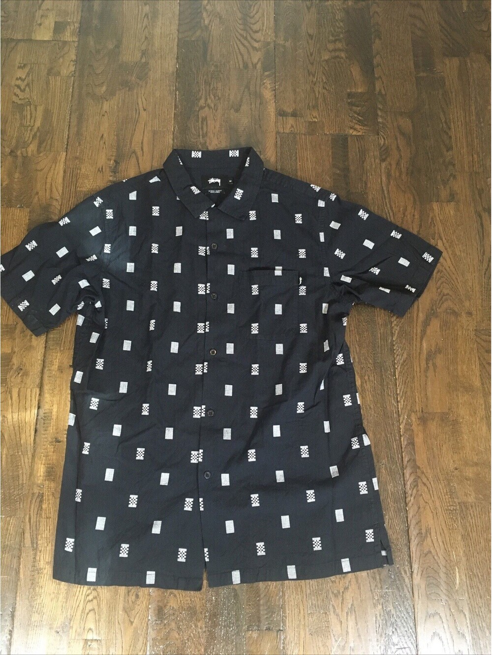 Stussy Short Sleeve Button Up Shirt Medium Black Geometric Print Vintage EUC